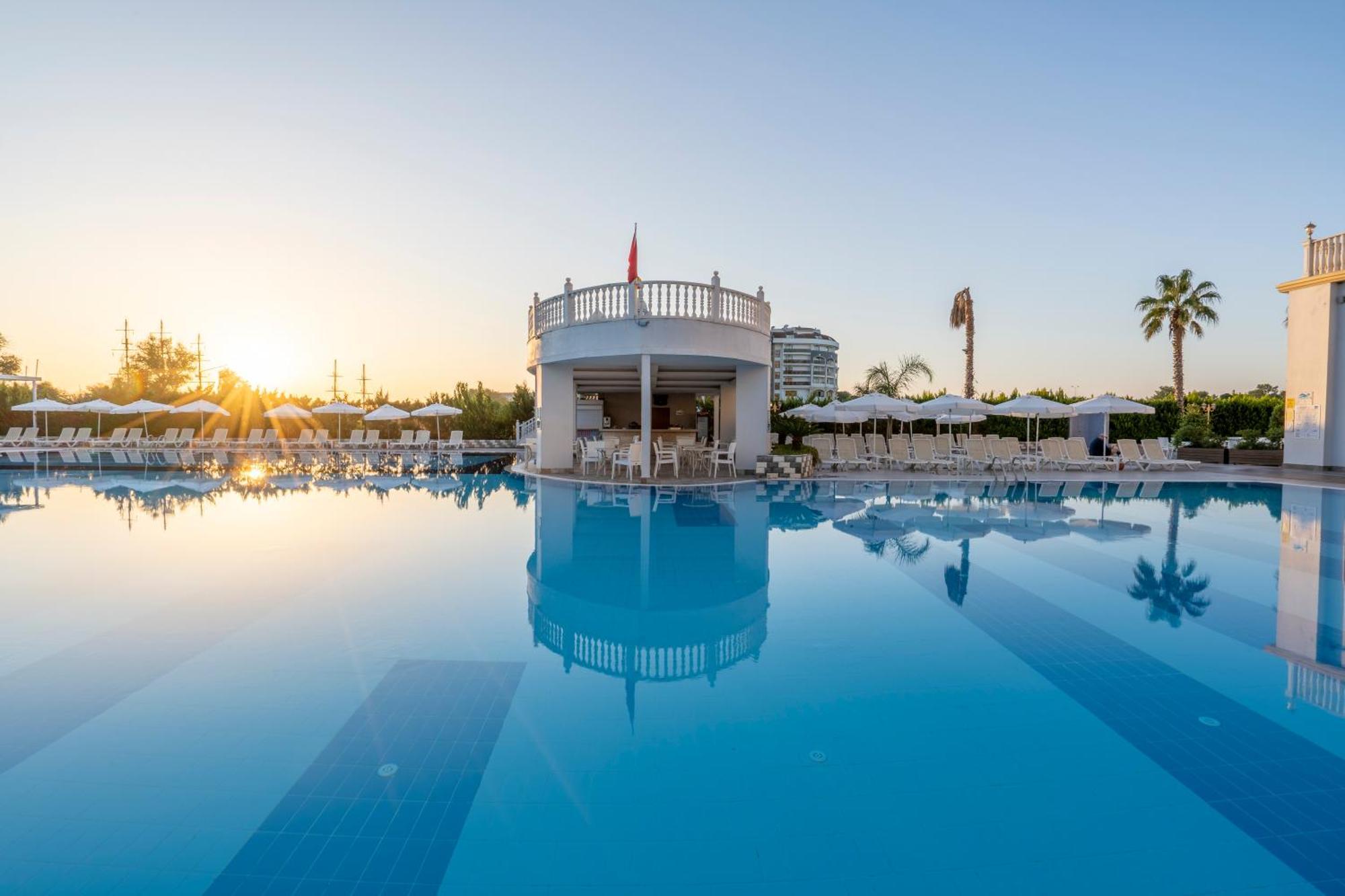 J'Adore Deluxe Hotel & Spa Ultra All Inclusive 锡德 外观 照片